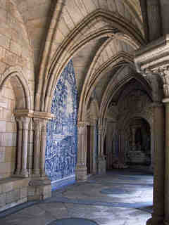 Cloister of Porto Cathedral